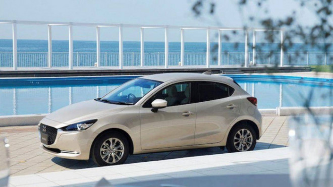 Mazda 2 là mẫu xe tiết kiệm xăng nhất phân khúc hạng B