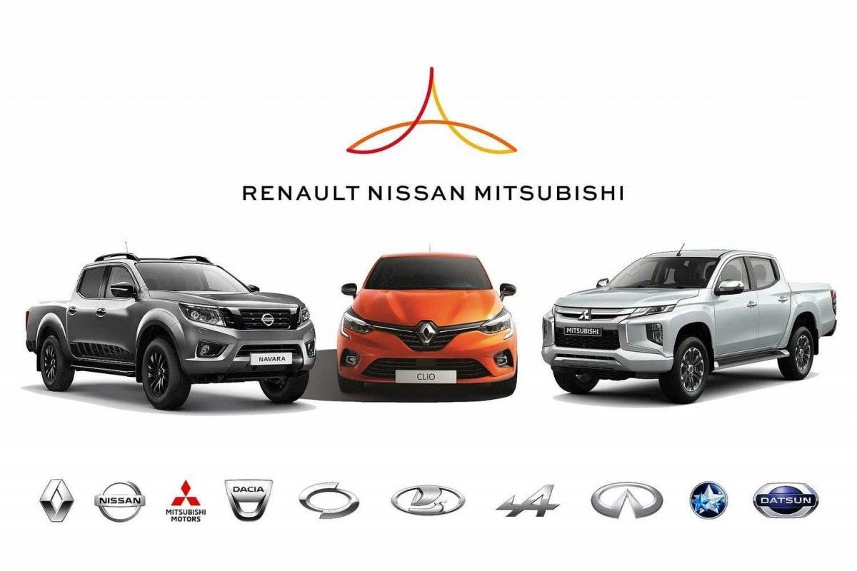 Liên minh Renault-Nissan-Mitsubishi.