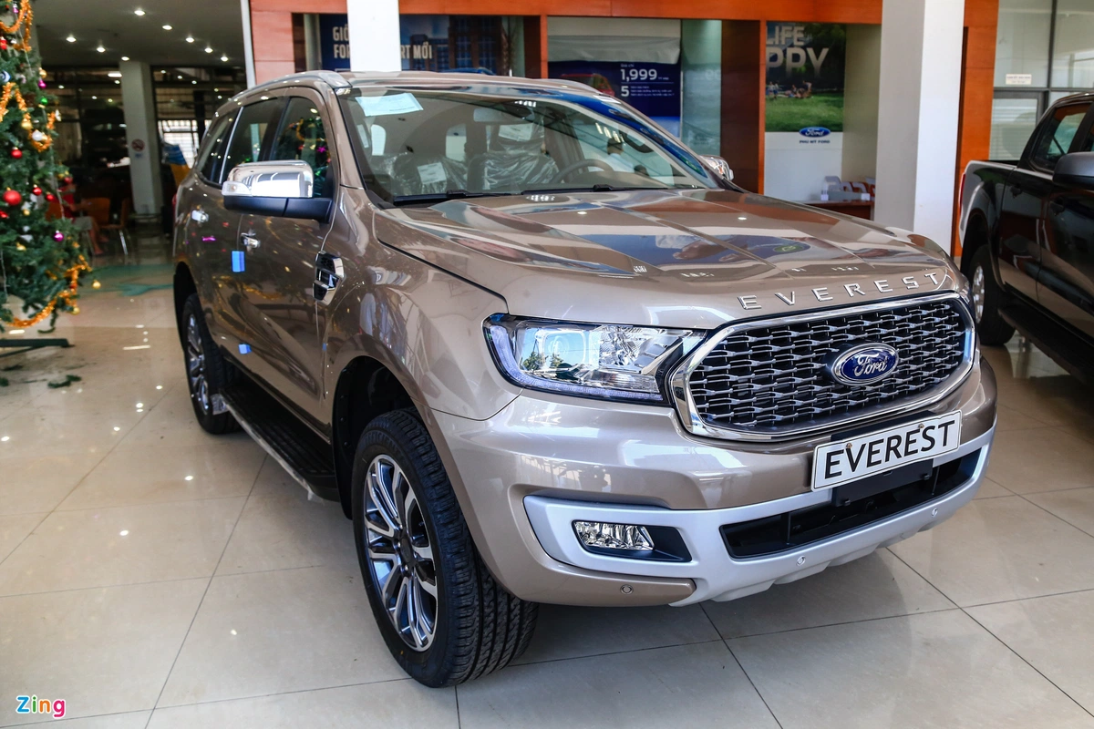 Phiên bản mới của Ford Everest sẽ được ra mắt tại Việt Nam vào đầu tháng 7.