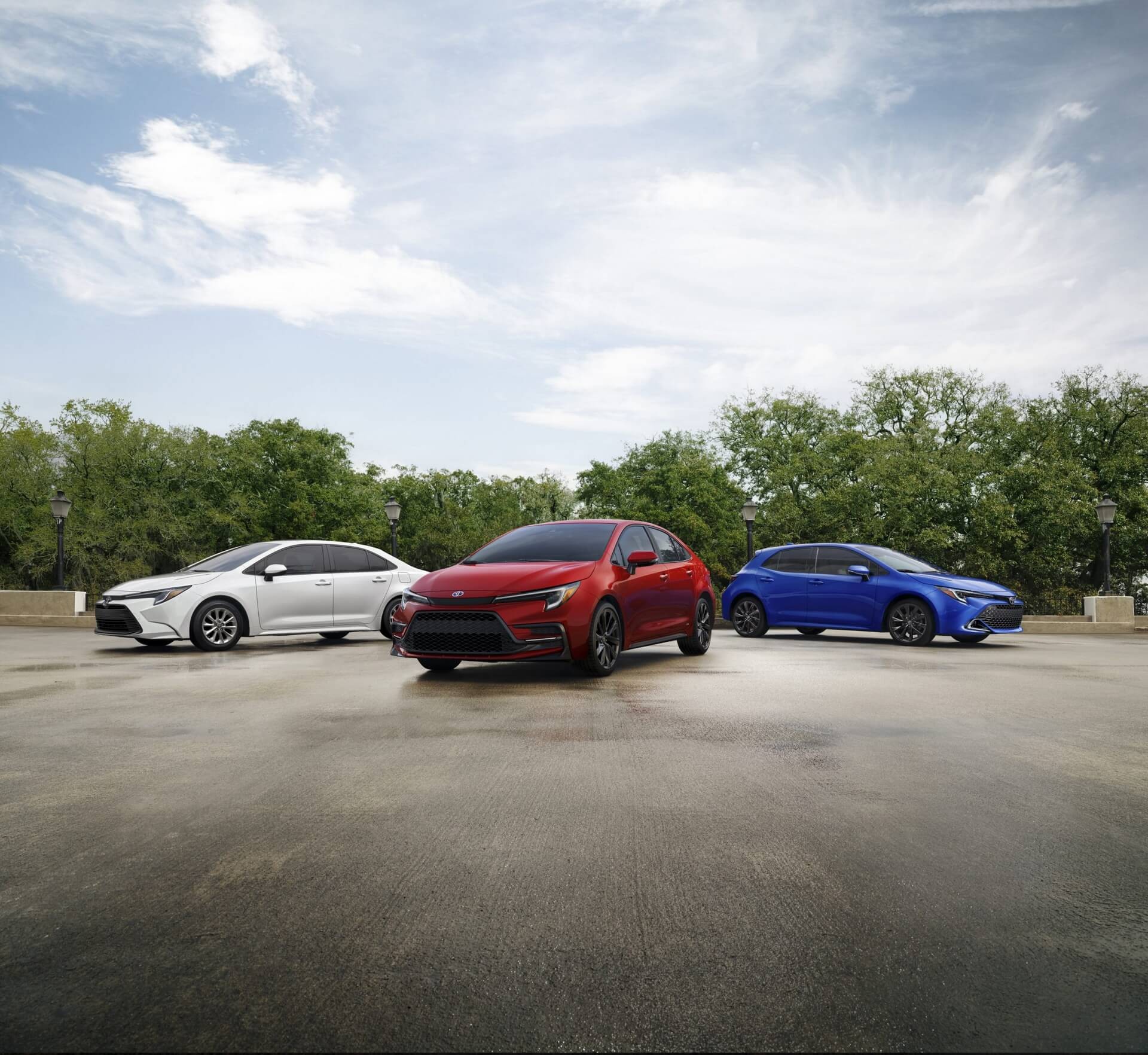 Có 3 sự lựa chọn về màu sắc cho xe Toyota Corrolo 2023